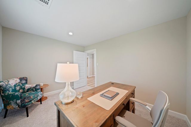 911 W 35th Street C, Houston, TX 77018