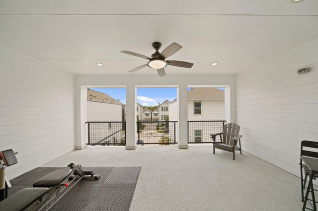 911 W 35th Street C, Houston, TX 77018