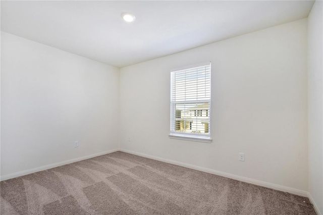 525 Riverdale CV, Jarrell, TX 76537