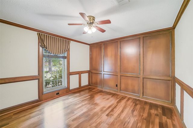 9519 Oxted Lane, Spring, TX 77379