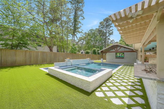 9519 Oxted Lane, Spring, TX 77379