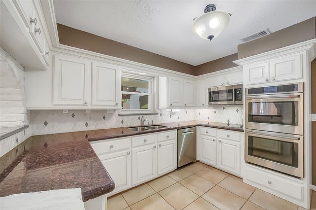 9519 Oxted Lane, Spring, TX 77379