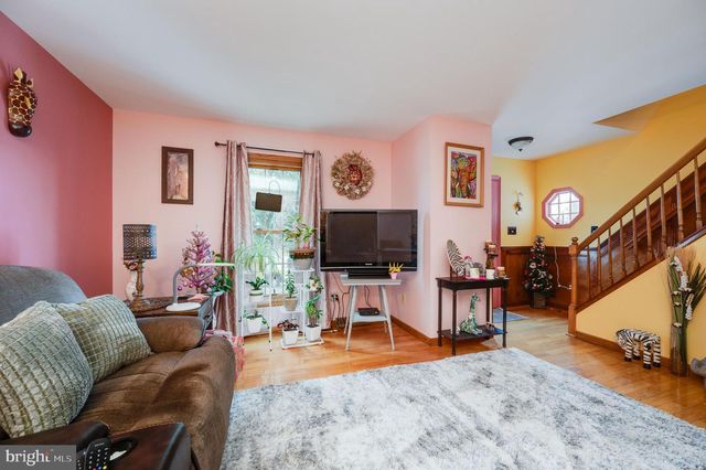 203 HUMMEL ST, Hummelstown, PA 17036