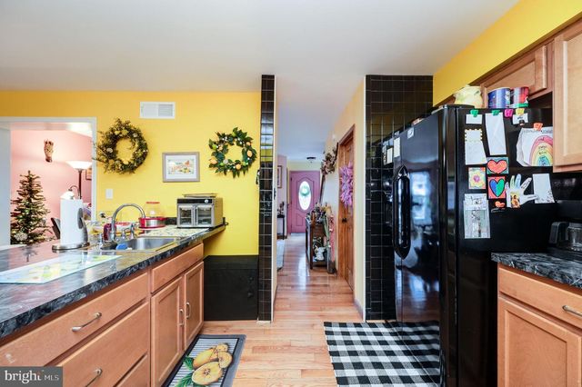 203 HUMMEL ST, Hummelstown, PA 17036