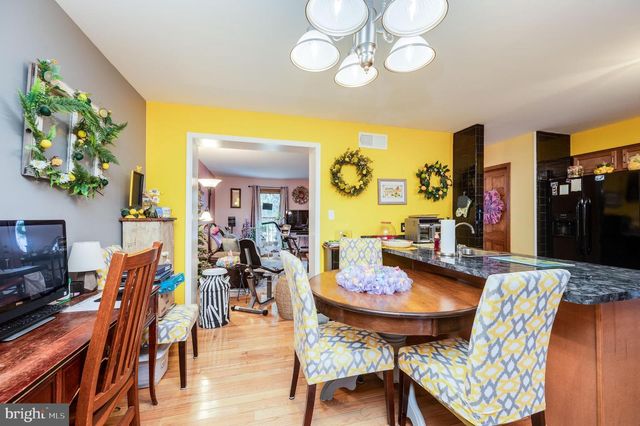 203 HUMMEL ST, Hummelstown, PA 17036