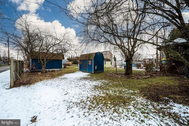 203 HUMMEL ST, Hummelstown, PA 17036