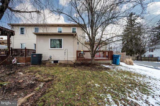 203 HUMMEL ST, Hummelstown, PA 17036