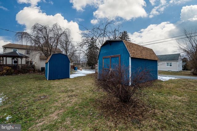 203 HUMMEL ST, Hummelstown, PA 17036