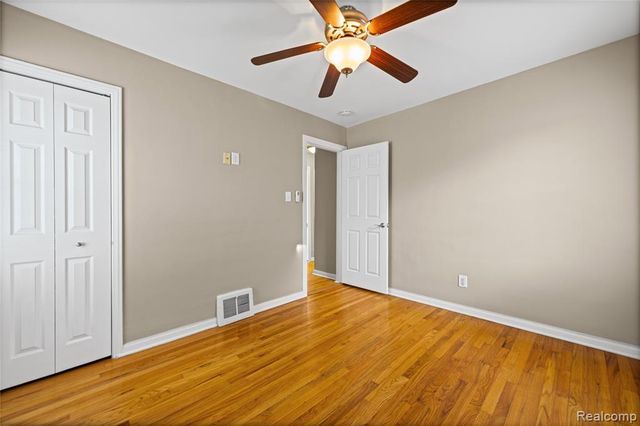 13261 Ward Street, Southgate, MI 48195