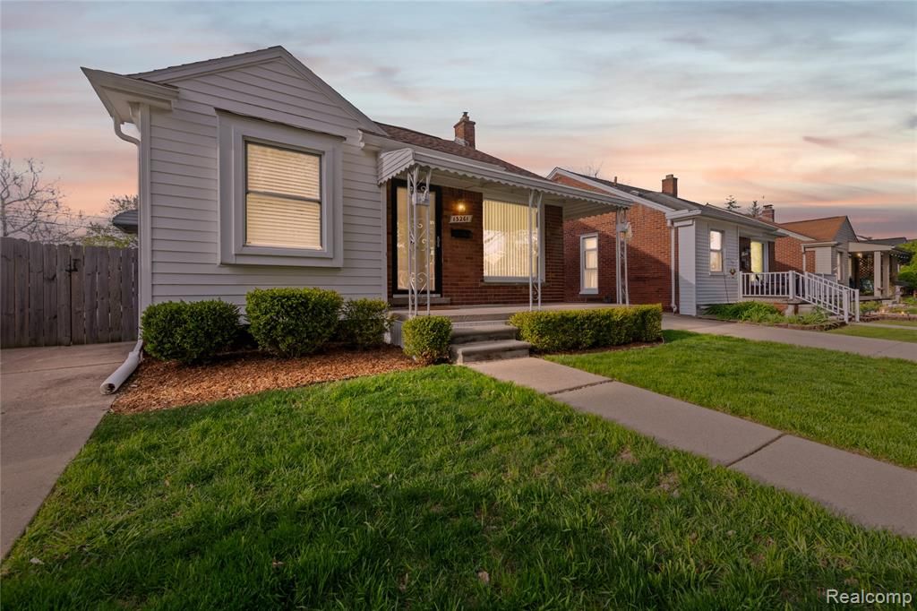 13261 Ward Street, Southgate, MI 48195