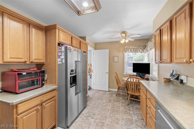 1872 19th Street, Cuyahoga Falls, OH 44223