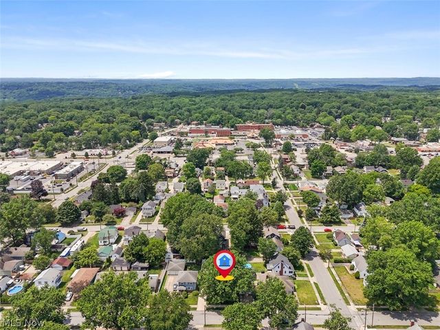 1872 19th Street, Cuyahoga Falls, OH 44223