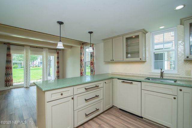 4358 TIMUQUANA Road, 148, Jacksonville, FL 32210