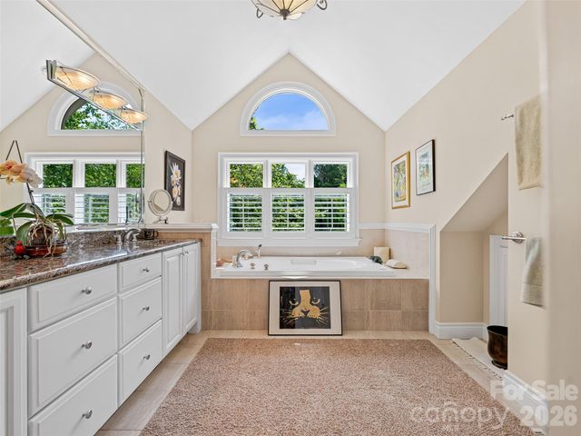 212 S Plains Drive, Asheville, NC 28803