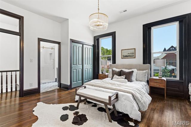6703 Vermont Avenue, St Louis, MO 63111
