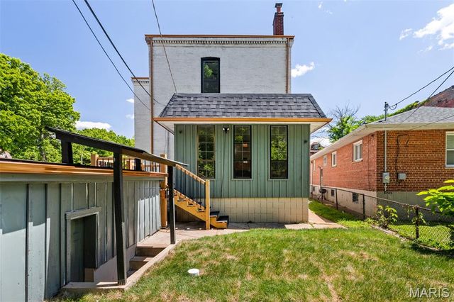 6703 Vermont Avenue, St Louis, MO 63111