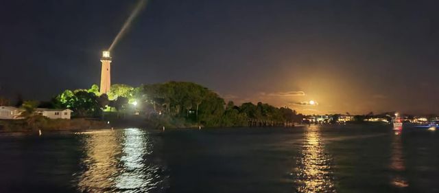 401 Ocean Bluffs Boulevard 104, Jupiter, FL 33477