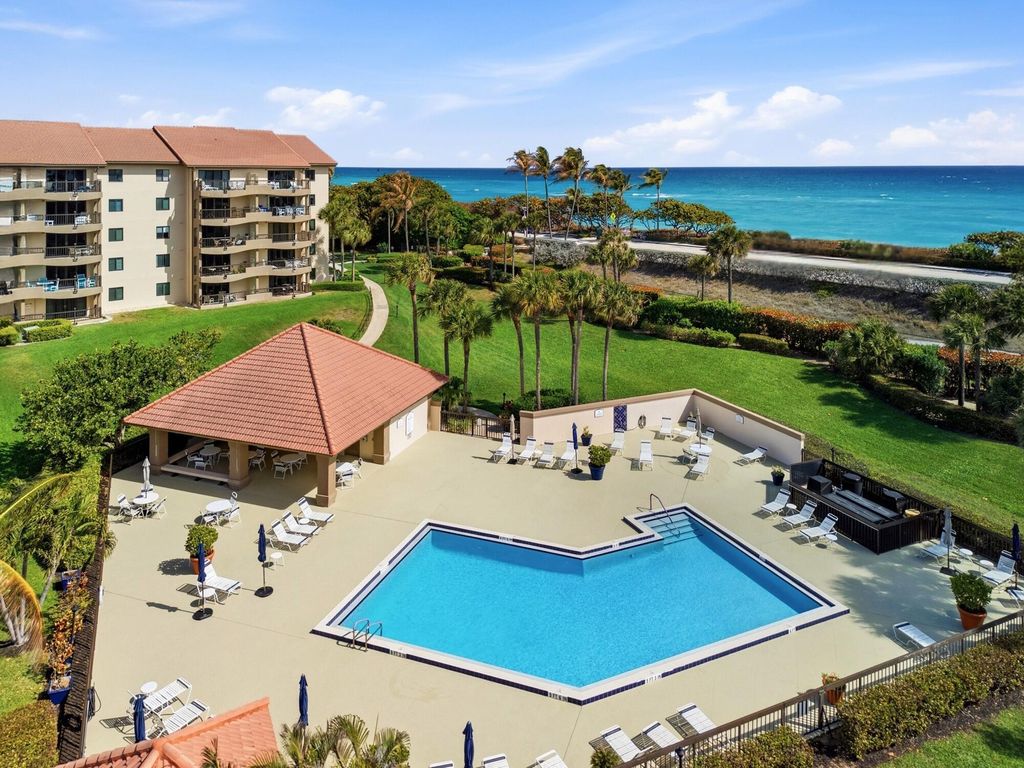 401 Ocean Bluffs Boulevard 104, Jupiter, FL 33477