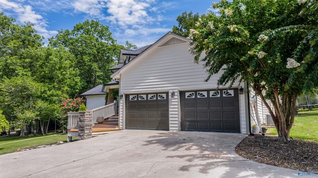 5305 Big Wills Road NW, Fort Payne, AL 35967