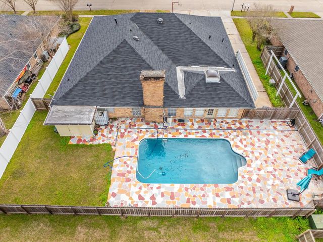 507 Summerfield Dr, Houma, LA 70360