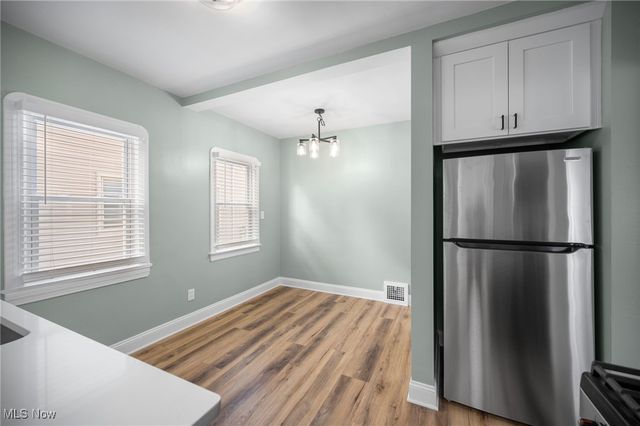 2258 Northland Avenue UP, Lakewood, OH 44107