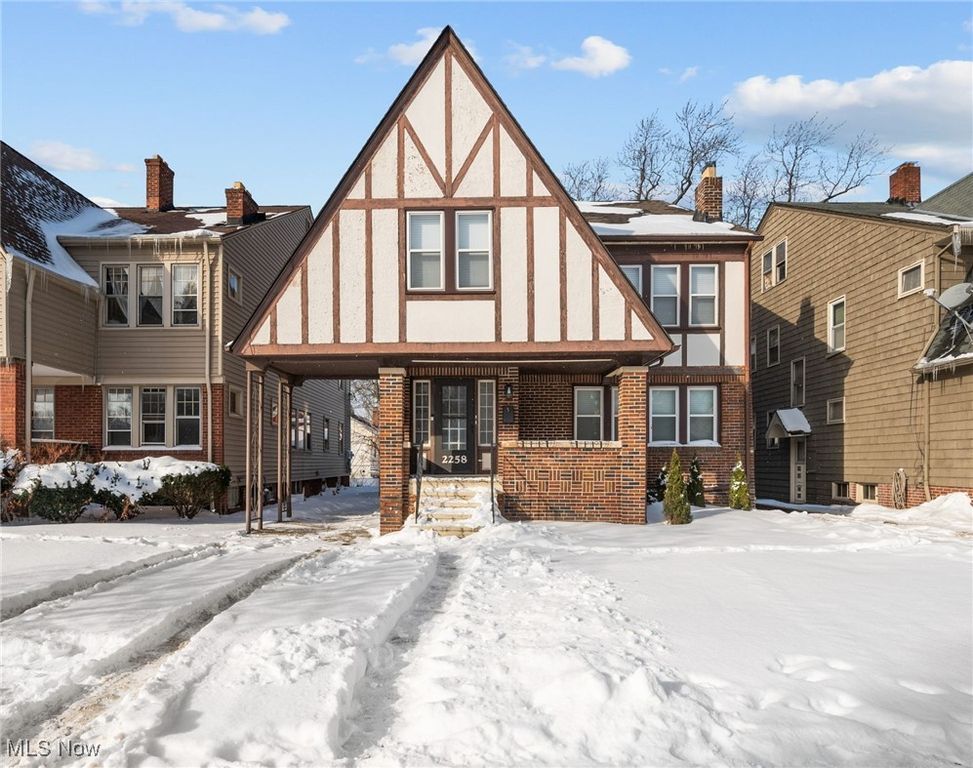 2258 Northland Avenue UP, Lakewood, OH 44107