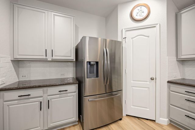 922 Fife Drive, Conroe, TX 77301