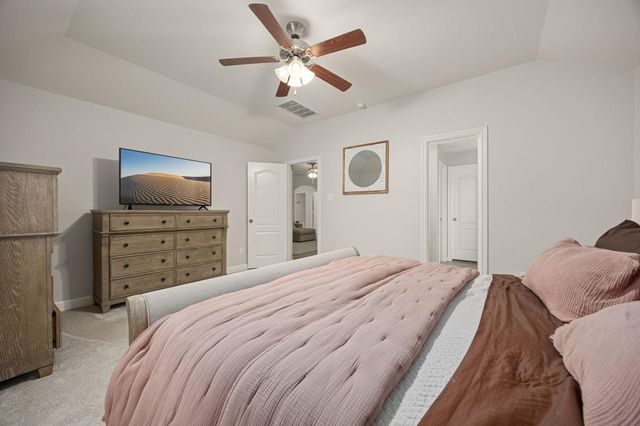 922 Fife Drive, Conroe, TX 77301