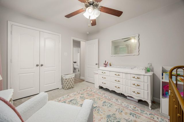 922 Fife Drive, Conroe, TX 77301