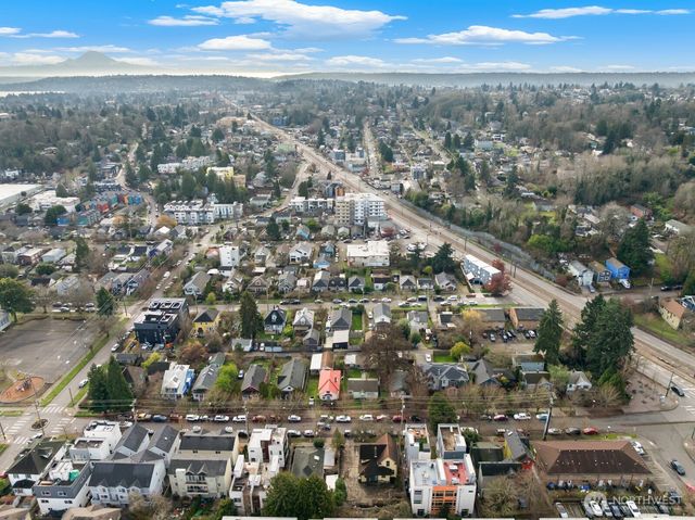 3226 S Edmunds Street, Seattle, WA 98118