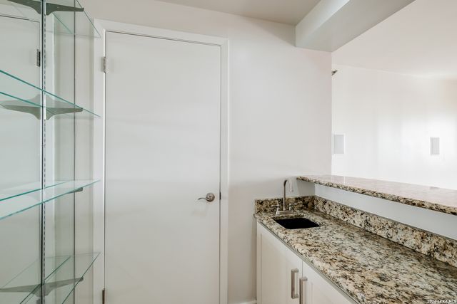 7887 Broadway Apt 707, San Antonio, TX 78209