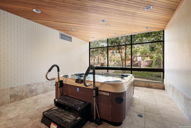 7887 Broadway Apt 707, San Antonio, TX 78209