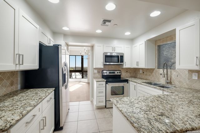 7887 Broadway Apt 707, San Antonio, TX 78209