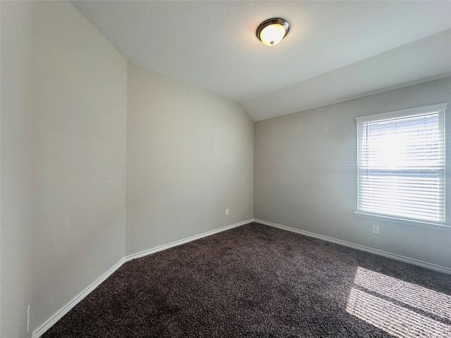 228 Mina Street, Red Oak, TX 75154