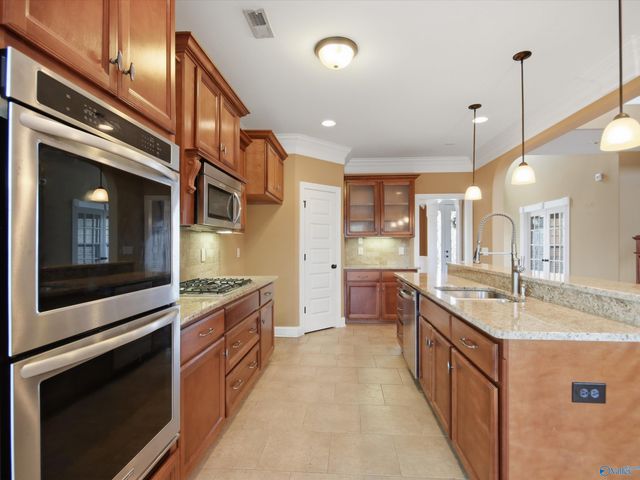 122 Castletown Lane, Madison, AL 35757