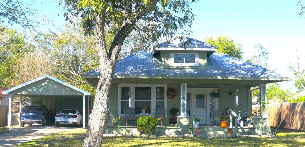 231 S Evie ST, Bartlett, TX 76511