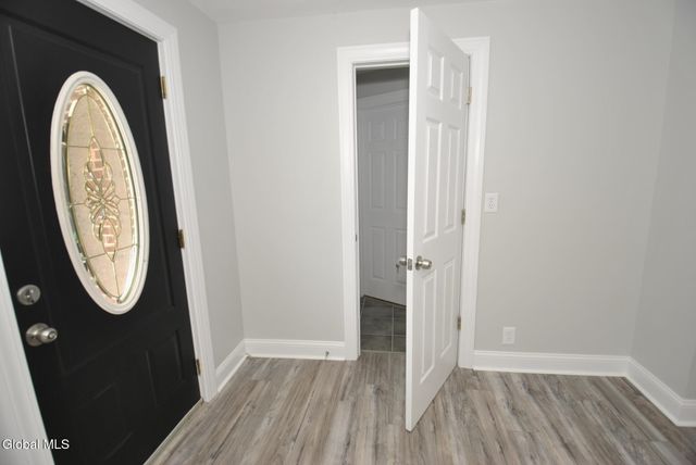 49 Osborne Road, Colonie, NY 12205