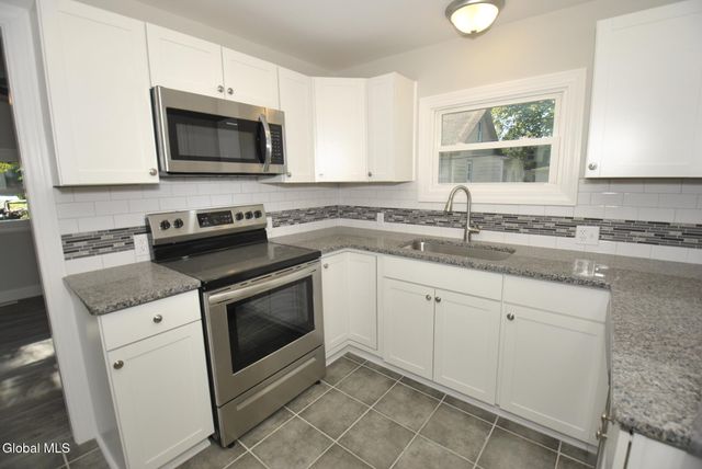 49 Osborne Road, Colonie, NY 12205