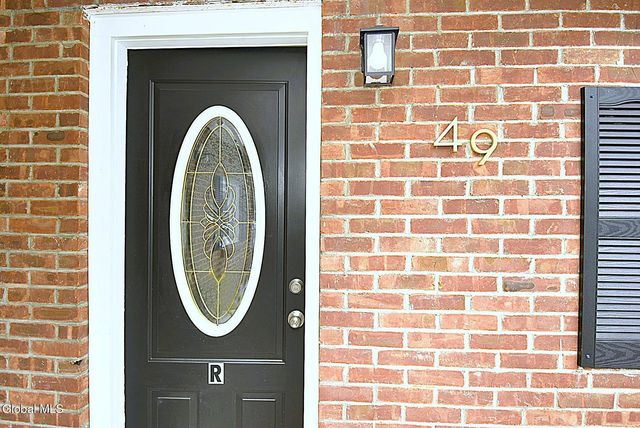 49 Osborne Road, Colonie, NY 12205