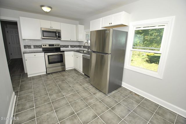 49 Osborne Road, Colonie, NY 12205