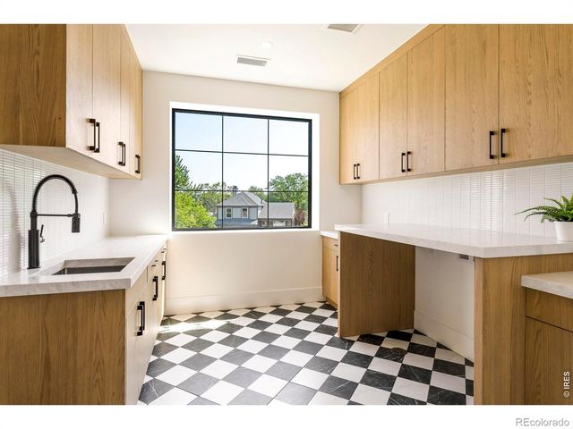 137 S Warbler Court, Louisville, CO 80027