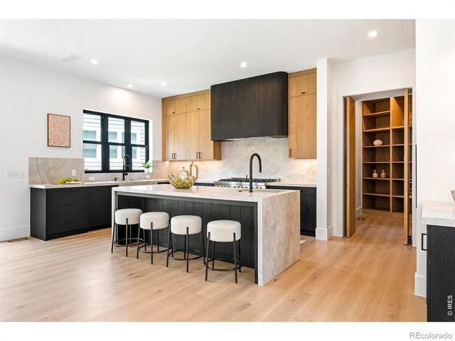 137 S Warbler Court, Louisville, CO 80027