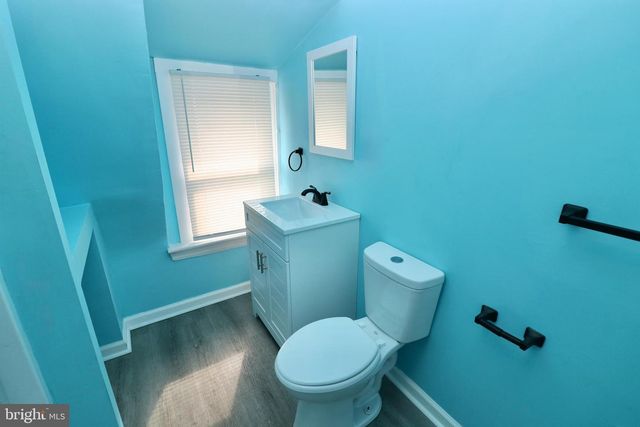 16 CEDAR ST, Marcus Hook, PA 19061