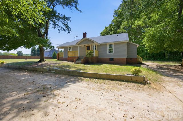 2610 Nc 152 Highway W, China Grove, NC 28023