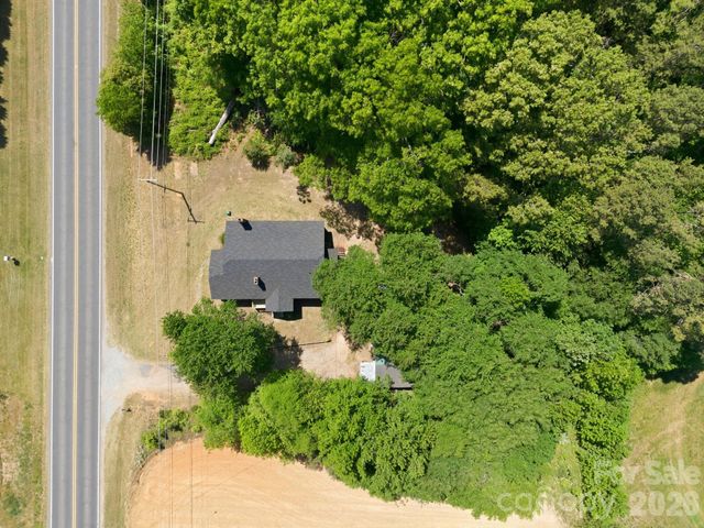 2610 Nc 152 Highway W, China Grove, NC 28023