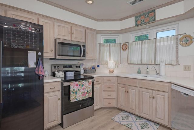 7627 Tarrytown Avenue, Amarillo, TX 79121