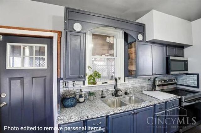 4719 Castle Place, Cincinnati, OH 45227