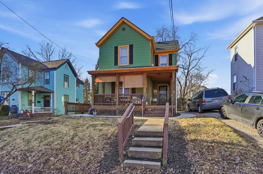 4719 Castle Place, Cincinnati, OH 45227