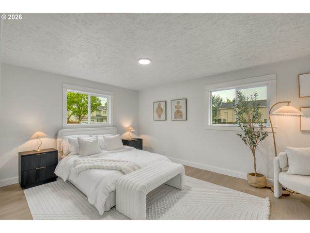 3016 Se 87TH Ave, Portland, OR 97266