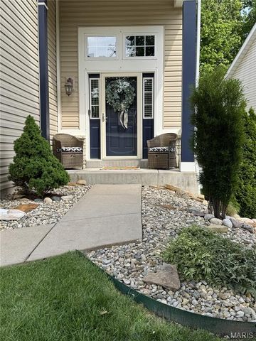 7196 Tournament Drive, St Louis, MO 63129
